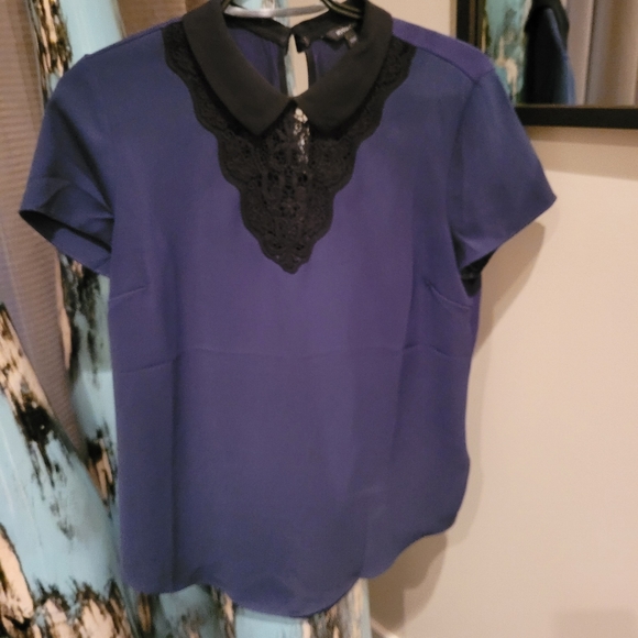 Gorgeous Top - Picture 2 of 3